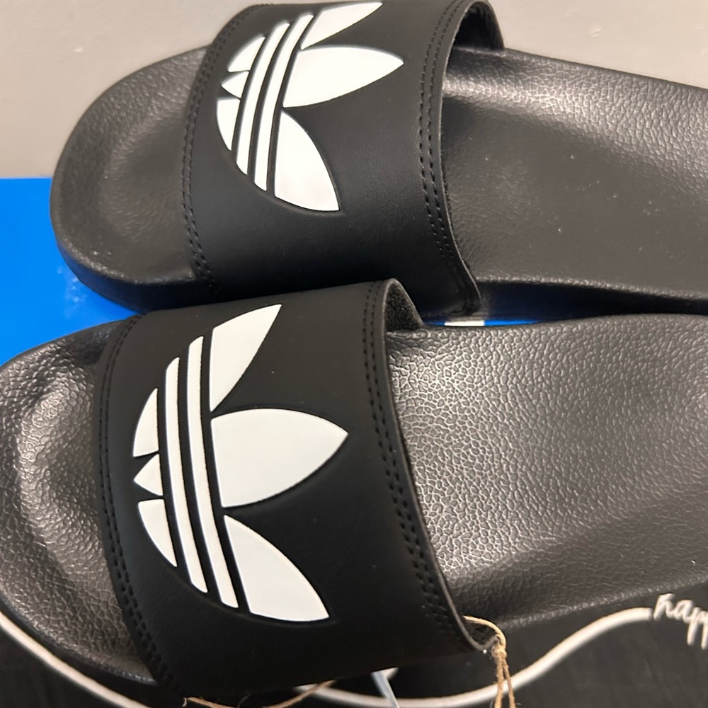 Adidas slip on Women’s